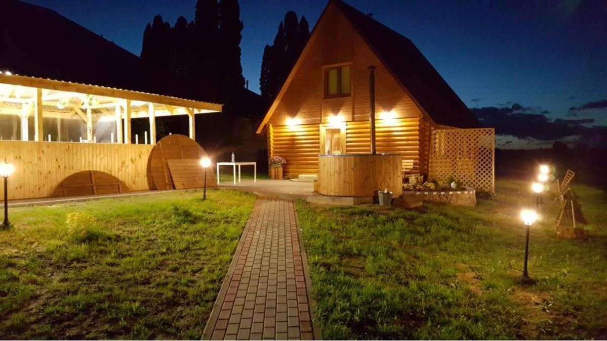 Holiday Home Tujas Krasław Zewnętrze zdjęcie